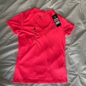 Neon pink under armour shirt